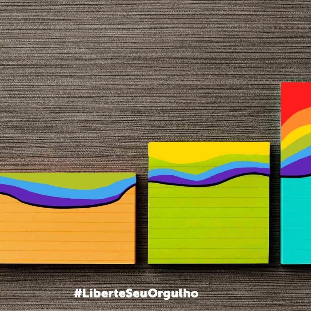 Post-it Brasilさんのインスタグラム写真 - (Post-it BrasilInstagram)「Vamos nos expressar através das nossas cores. ❤💛💚💙💜 #LiberteSuasIdeias  #MêsdoOrgulho #LiberteSeuOrgulho #LoveIsLove #LoveWins​」6月29日 0時00分 - postitbrasil