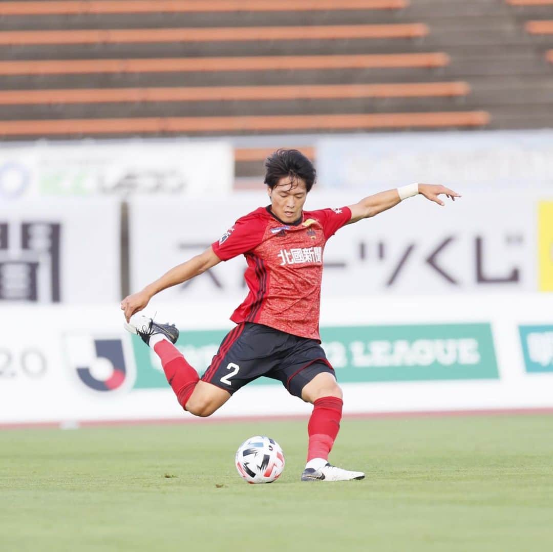 ツエーゲン金沢さんのインスタグラム写真 - (ツエーゲン金沢Instagram)「. 6/27 vs松本山雅FC 0-0△ . 待ちに待ったリーグ再開✨ 初めてのリモートマッチ、久しぶりの公式戦。 チームを包む緊張感はいつもと違うものでした❗️ . 惜しくもスコアレスドローとなりましたが、次節は勝ち点3を🔥 . #zweigen#ツエーゲン#ツエーゲン金沢#ZWEIGEN#KANAZAWA#Kanazawa#石川#金沢#挑戦をこの街の伝統に#ISHIKAWA#Ishikawa#NEXTSTORY#サッカー#soccer#Jリーグ#J2#観戦#スポーツ#sports#WeareZweigen#japan#football」6月28日 16時27分 - zweigen_official