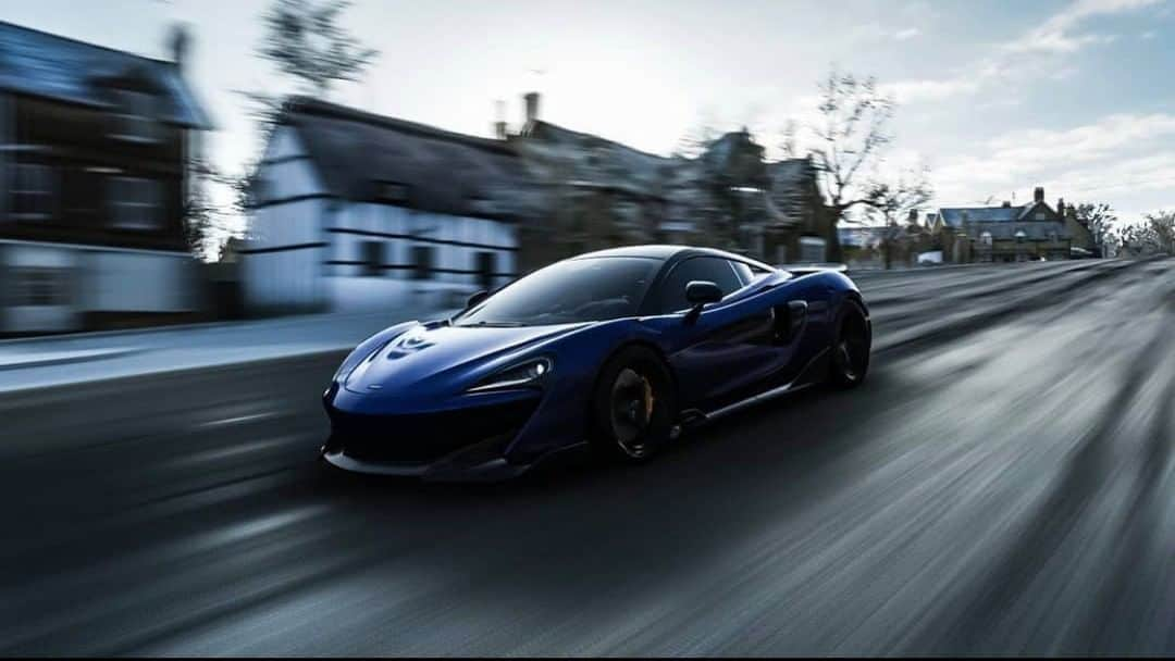 McLaren Automotiveさんのインスタグラム写真 - (McLaren AutomotiveInstagram)「It's #DriveatHome time. As always, we cannot believe the quality of images you are submitting from @forzahorizonofficial .. Want to enter for next week? Capture one of our cars in Forza Horizon 4, and share using #DriveatHome  Thanks to @luxuryartsoff , @forza.km , @guccii_photography and @p.r.carsfh4  for their submissions. They are amazing!」6月28日 17時00分 - mclarenauto