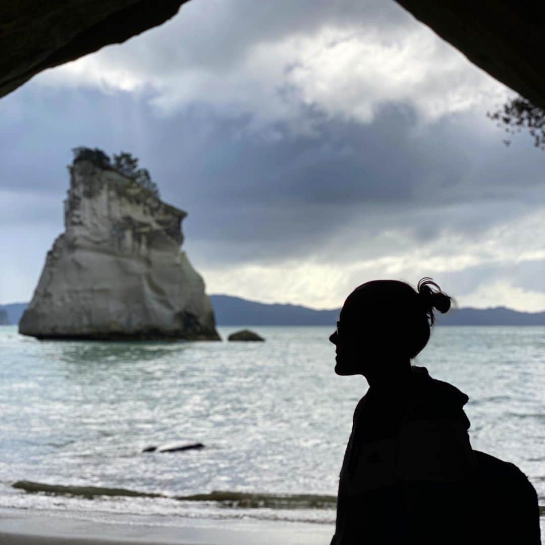 タメカ・バットさんのインスタグラム写真 - (タメカ・バットInstagram)「Dam New Zealand you pretty 🙌🏾👌🏽 #cathedralcove #coromandel #getaway」6月28日 17時26分 - tamekayallop
