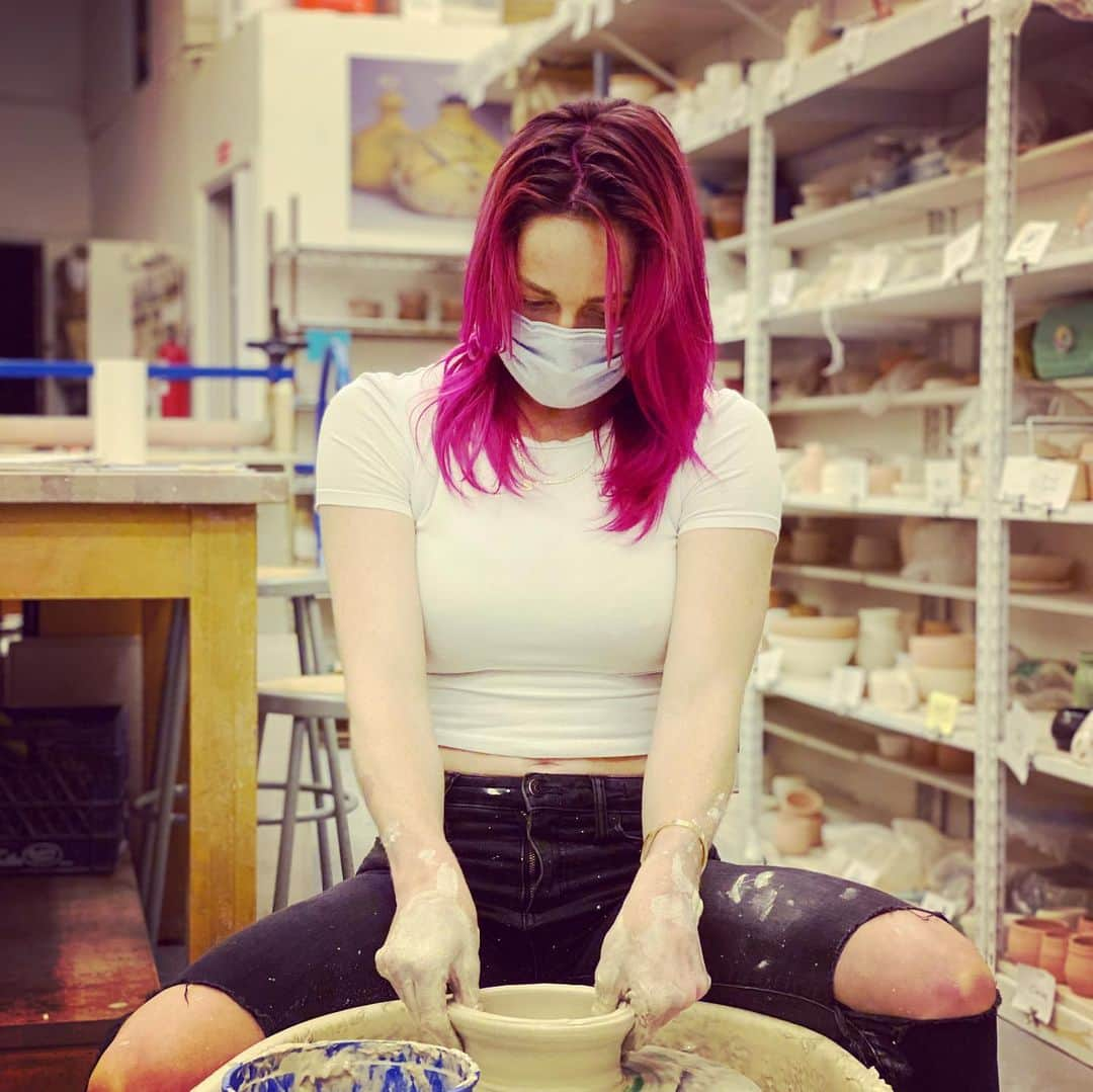 ルビー・ローズさんのインスタグラム写真 - (ルビー・ローズInstagram)「Pottery class with the coolest cat I know @caitylotz」6月28日 17時39分 - rubyrose