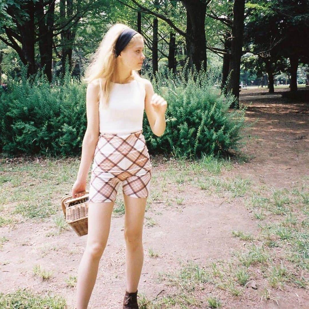 エイミーのインスタグラム：「@charles_chaton 20 summer☀️」