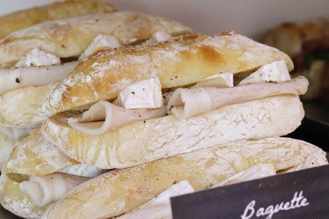 丘の上のパン屋 のグルメインスタ