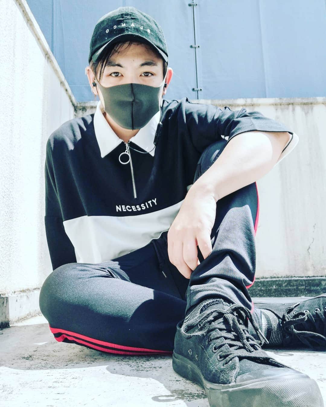 松田望愛のインスタグラム：「Today's ファッション🎩👕👖 🎩 WEGO 👕 WEGO 👖 ノーブランド 👟 ノーブランド」