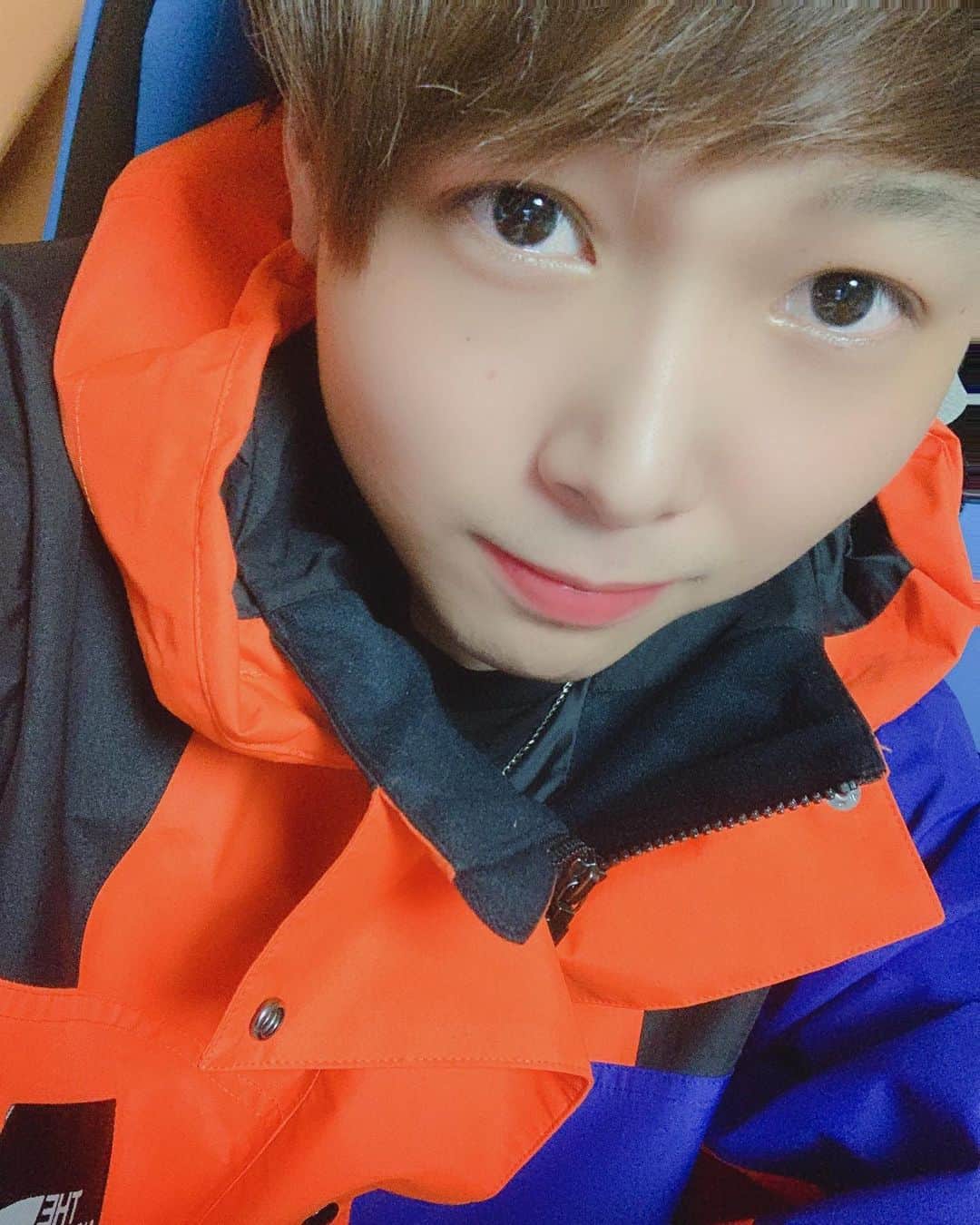 らーくんのインスタグラム：「久しぶりにTikTok実写出した〜🥰 このお洋服地味にお気に入り！！ #northface  #学生  #ファッション」