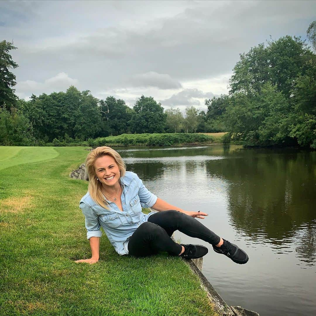 カーリー・ブースさんのインスタグラム写真 - (カーリー・ブースInstagram)「@lesbordesgolf you never disappoint! ❤️ #golf #France #tranquility #golftrip #golfcourse #lovethisplace」6月29日 0時47分 - carlyabooth