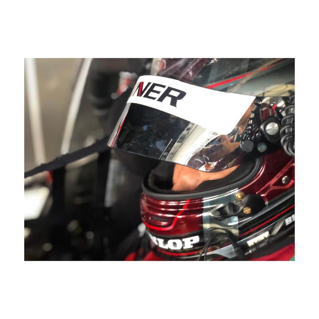 平中克幸のインスタグラム：「. SUPER GT 公式テスト富士スピードウェイ . . 2日間のテストも無事に終わりました。 またサーキットで走れた事 . . SUPER GT、GAINERの皆様には本当に感謝です。 . . まだまだ油断出来ない状況は続きますが 先ずは開幕戦を無事終えられように全員で 頑張ります！ . . . #supergt #gainer #tanax #gtr #nissan #nismo #koshidoracing #ficata #でちゃう #アリア #制動屋 #bigdaddygraphics #gt300 #eyevol」