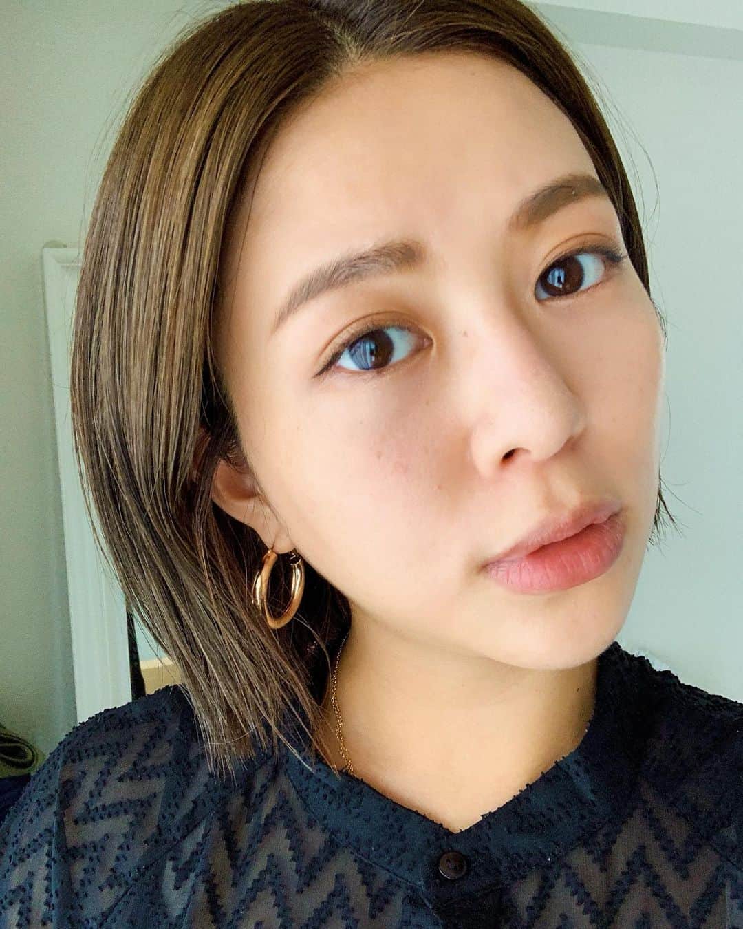 吉田夏海さんのインスタグラム写真 - (吉田夏海Instagram)「久々メイクした💄﻿ ﻿ 適当だけど気分良き🙃﻿💖 ﻿ #makeup」6月28日 19時42分 - natsumiiiiiiiiiii