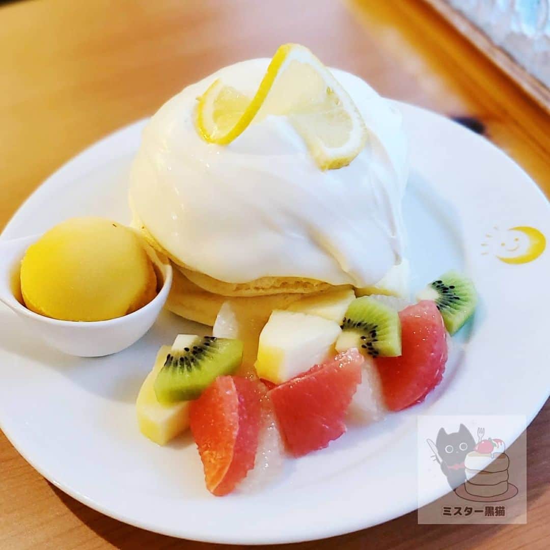 ミスター黒猫（黒猫仙人）のグルメインスタ