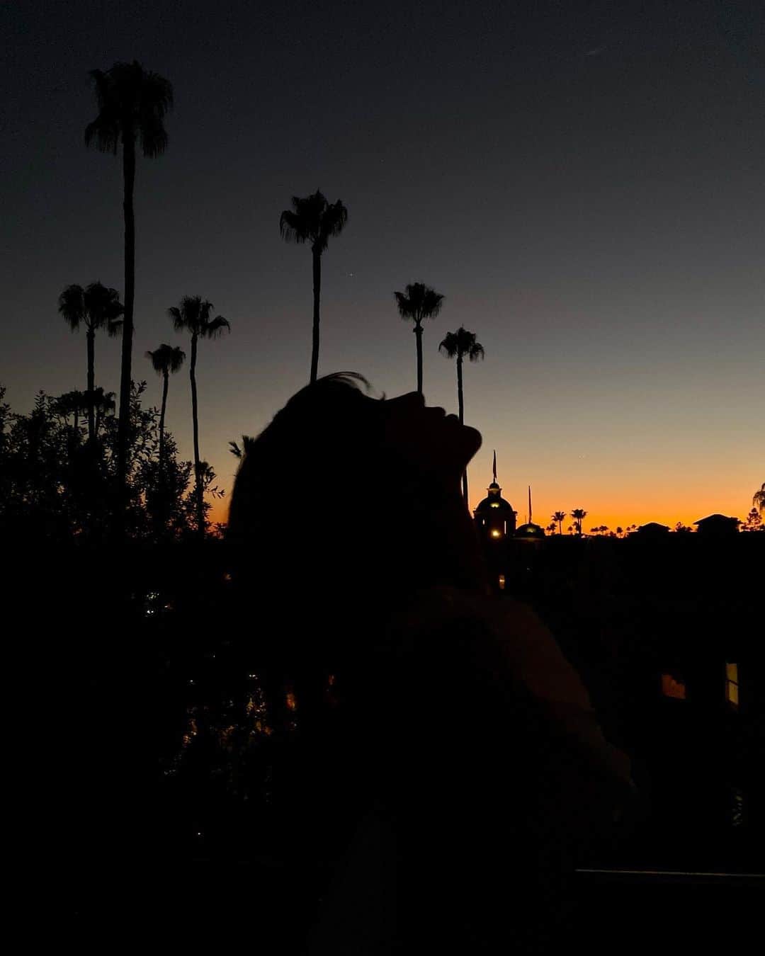 梯真奈美さんのインスタグラム写真 - (梯真奈美Instagram)「心地良すぎる空に心から癒された😍✨💫 懐かしシリーズ🌈 #LA #losangeles」6月28日 21時12分 - official_manami