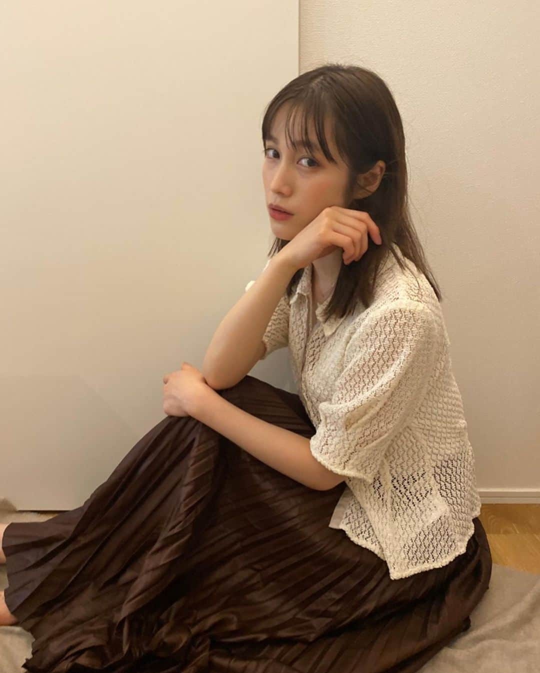 中村ゆりかさんのインスタグラム写真 - (中村ゆりかInstagram)「友達が撮ってくれました...話しながら、リラックスしながらなので楽しかったです👼🏻🌼 まだあるのでまた載せますね...」6月28日 21時27分 - yurikanakamura_official