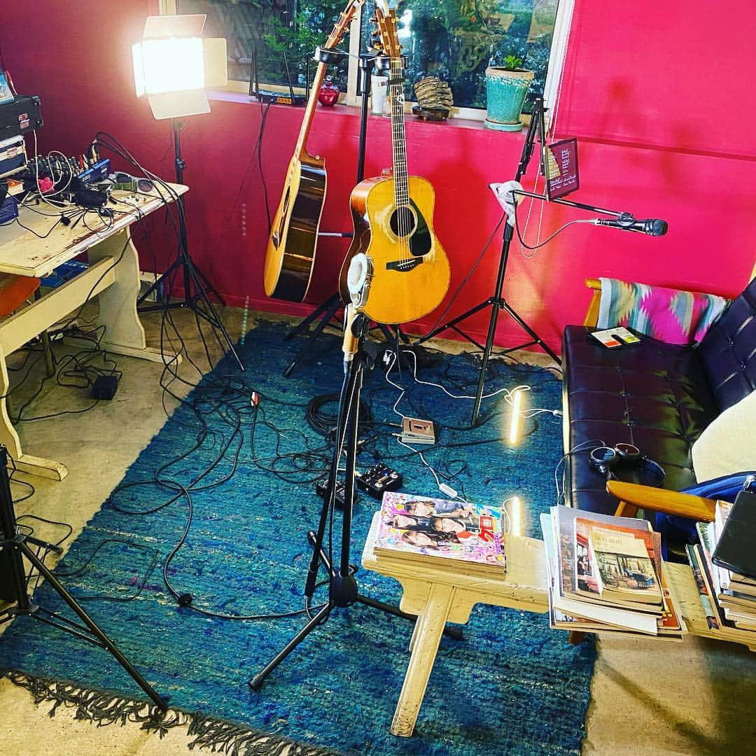 ISEKIのインスタグラム：「#はじめての　#インスタLive #楽しかった　#ありがとう　 次回は7/11に会いましょう✌️」