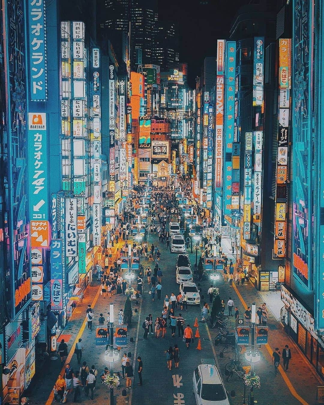 Berlin Tokyoのインスタグラム：「Tokyo, the city that never sleeps. . . . #hellofrom tokyo,  japan」