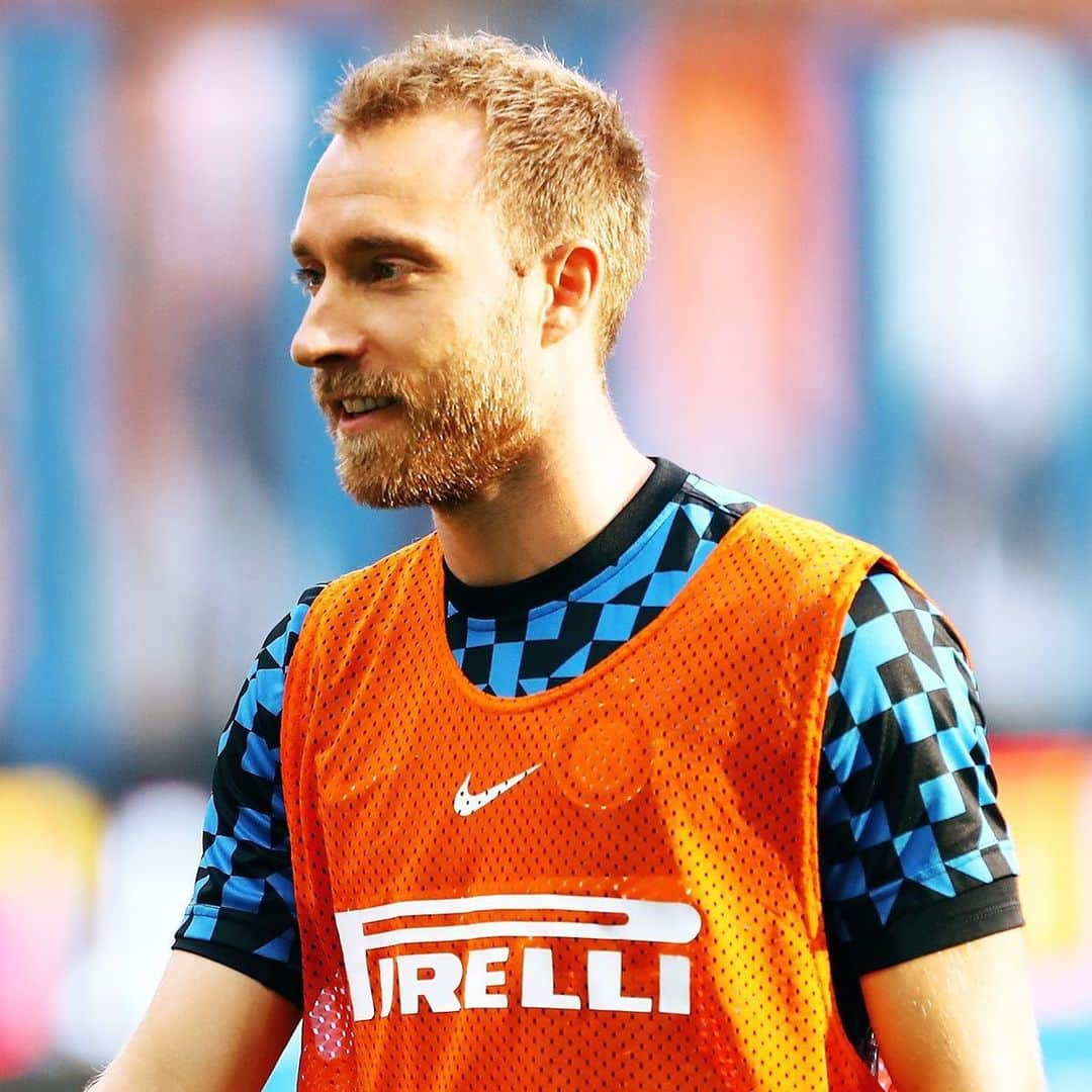 インテルナツィオナーレ・ミラノさんのインスタグラム写真 - (インテルナツィオナーレ・ミラノInstagram)「WARM UP 🔥📸 #Inter #ForzaInter #InterSassuolo #SerieA #Football」6月25日 2時19分 - inter