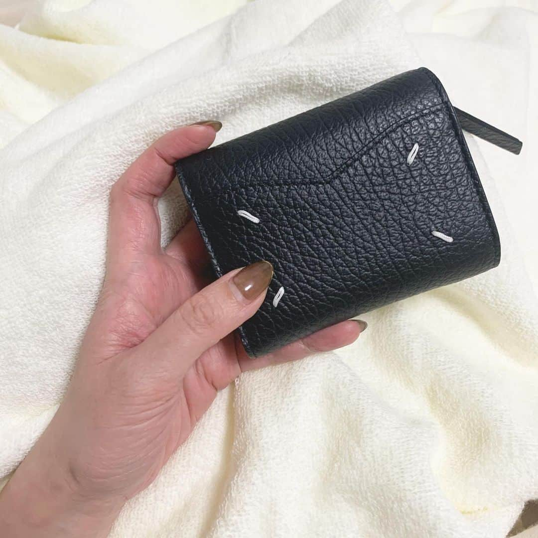 ruk6ruk6さんのインスタグラム写真 - (ruk6ruk6Instagram)「@mm6maisonmargiela  #お財布　#ミニ財布 #マルジェラ財布 #wallet」6月24日 19時00分 - ruk6ruk6