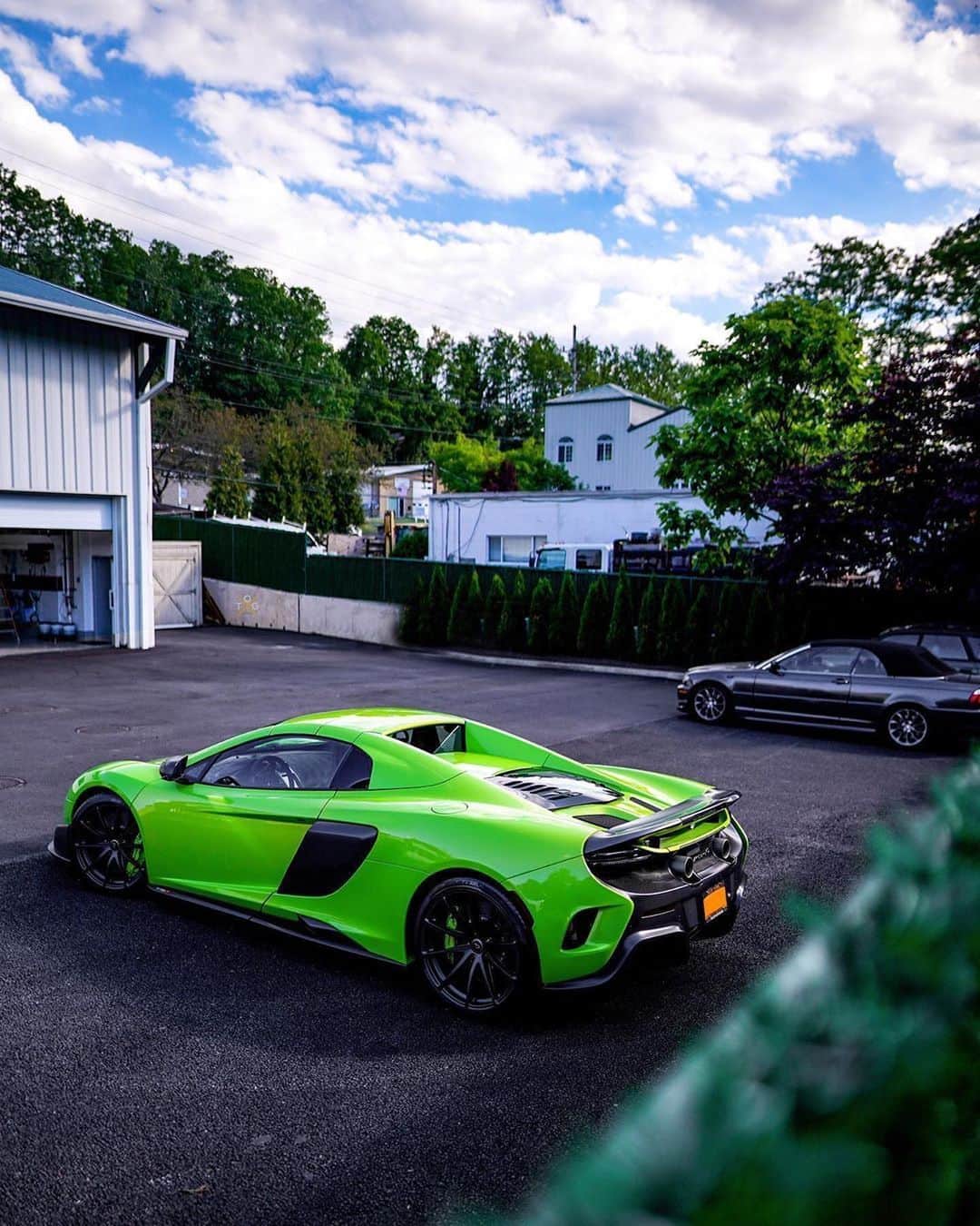 CarsWithoutLimitsさんのインスタグラム写真 - (CarsWithoutLimitsInstagram)「Napier Green #McLaren #675LT Photos @touchofglassdetail  #carswithoutlimits」6月24日 19時24分 - carswithoutlimits