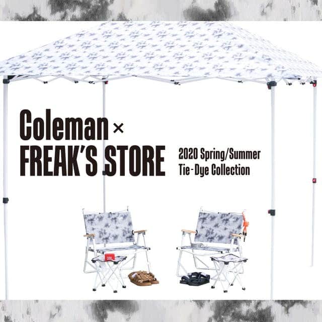 Coleman Japanのインスタグラム：「【Coleman × FREAK'S STORE】  毎年好評のFREAK'S STOREとのコラボレーションモデル。今年はコールマン人気のチェアとシェードを、モノトーンのタイダイ柄にアレンジ💫 ・ アーバンアウトドアに最適なコレクションとなってますので、是非チェックしてみてくださいね♪ ・ ・ ・ @freaksstore_official #灯そうColeman #灯そうコールマン #灯そう #Coleman #コールマン #Camp #キャンプ #Picnic #ピクニック #Outdoor #アウトドア #Outdoorchair #アウトドアチェア #チェア #コールマンチェア #freaksstoreofficial #freaksstoreonline #フリークスストア #別注 #アウトドアギア #アウトドアリビング #コールマンコラボ #庭キャンプ #べランピング #デイキャンプ」
