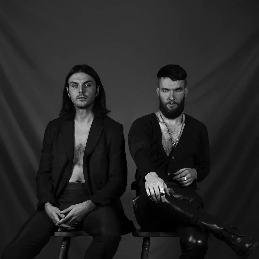 ハーツのインスタグラム：「FAITH | THE NEW ALBUM | PRE-ORDER NOW | STREAM NEW TRACK SUFFER | LINK IN BIO」