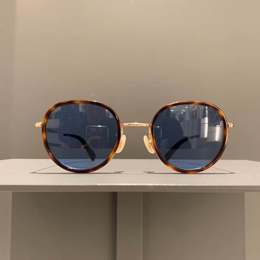 BEAMS JAPANさんのインスタグラム写真 - (BEAMS JAPANInstagram)「＜VONN＞ Womens MARTIN SUNGLASS BEAMS JAPAN 3F @beams_japan #vonn #vonneyewear #beams #raybeams #beamsjapan #beamsjapan3rd Instagram for New Arrivals Blog for Recommended Items #japan #tokyo #shinjuku #fashion #mensfashion #womensfashion #日本 #東京 #新宿 #ファッション#メンズファッション #ウィメンズファッション #ビームス #ビームスジャパン」6月24日 20時30分 - beams_japan