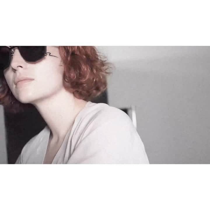 マサヒロマルヤマのインスタグラム：「Broken MM-0047 sunglasses  #MASAHIROMARUYAMA #eyewear #sunglasses」