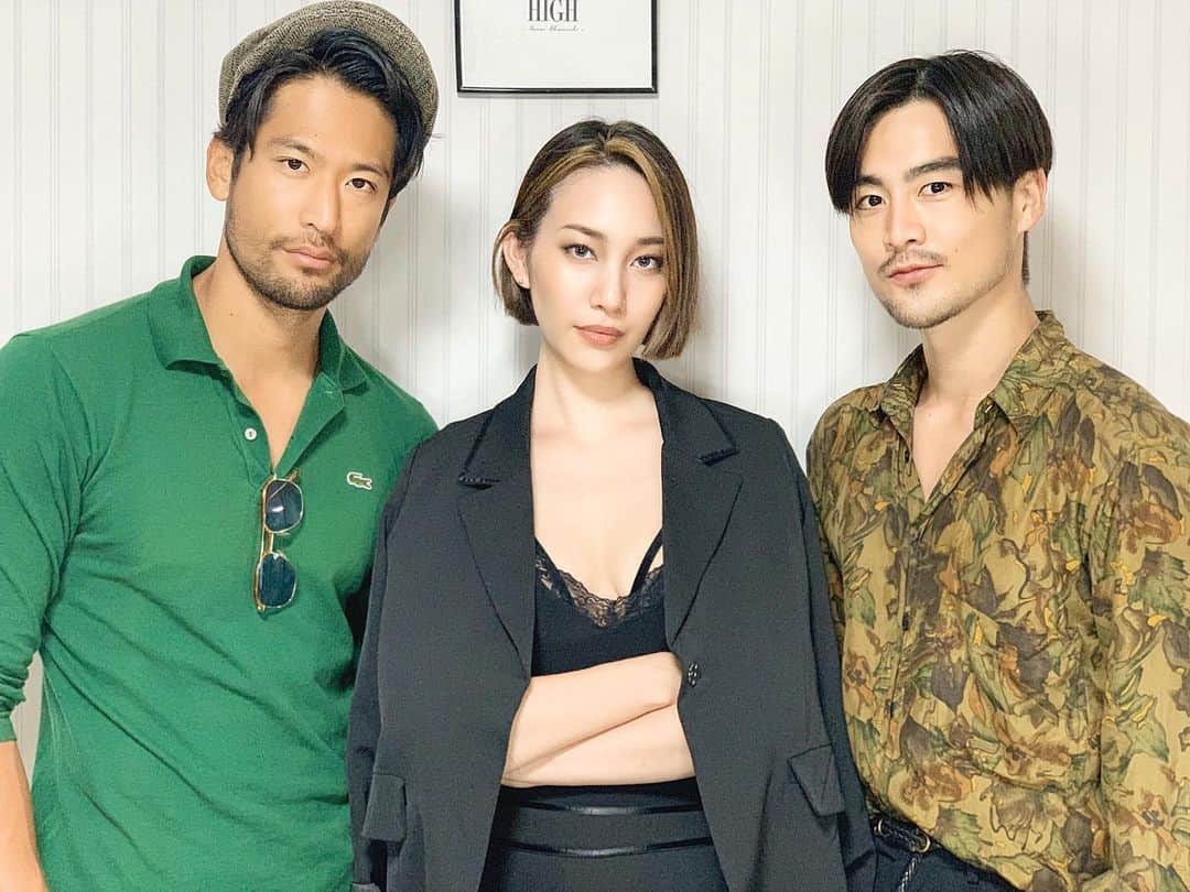 藤本奈月のインスタグラム：「from FUKUOKA to the WORLD @model_camp.jp w/ Taku & Taka . . . コロナ渦？関係ない、やる時はヤル！ だからこそ、ポジティブに！ . . . #モデルオーディション #モデルキャンプ　#model#mode」