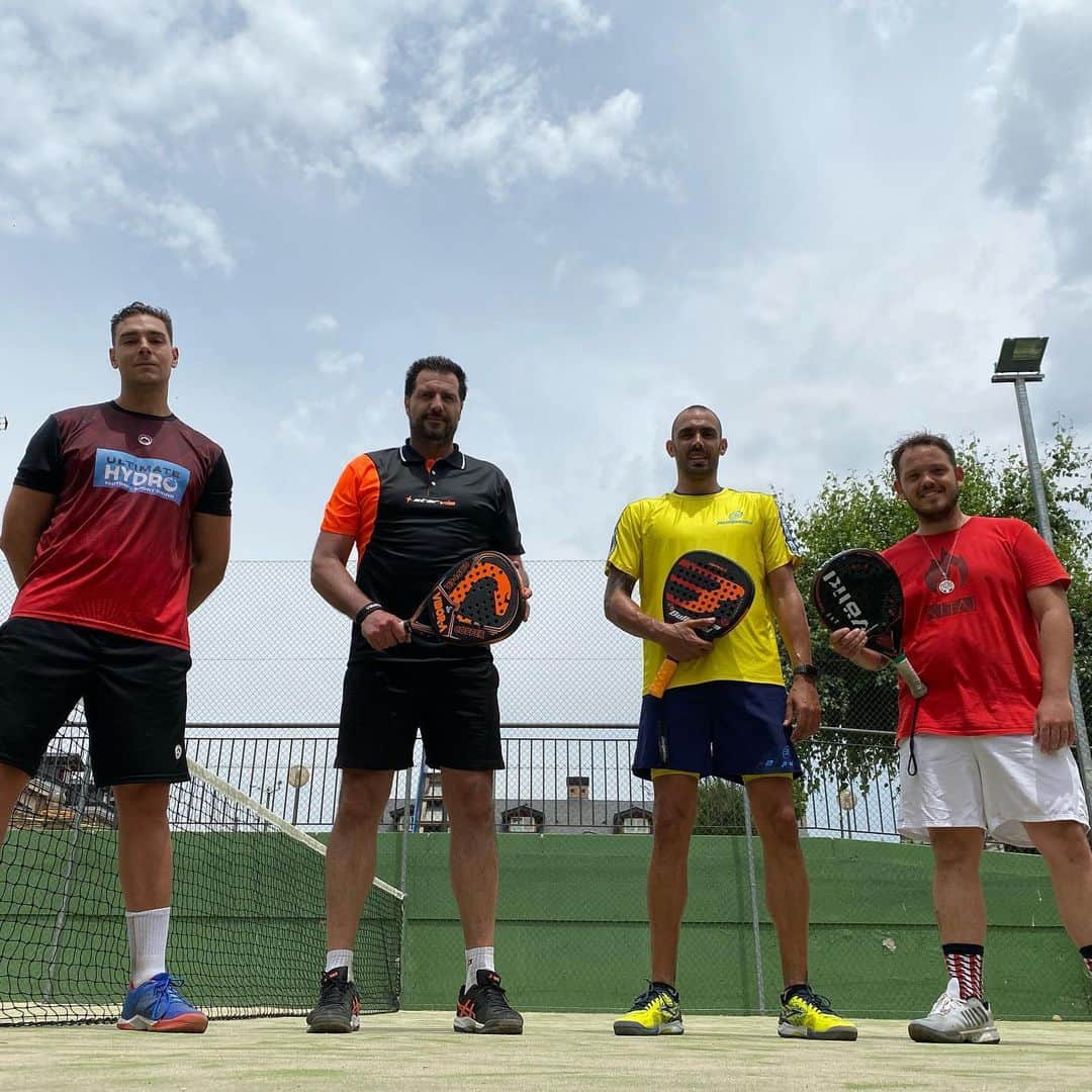 ジョルディ・コディーナのインスタグラム：「Padel con @jacoboog @mickydrummer1992 @joseluisluna1261」