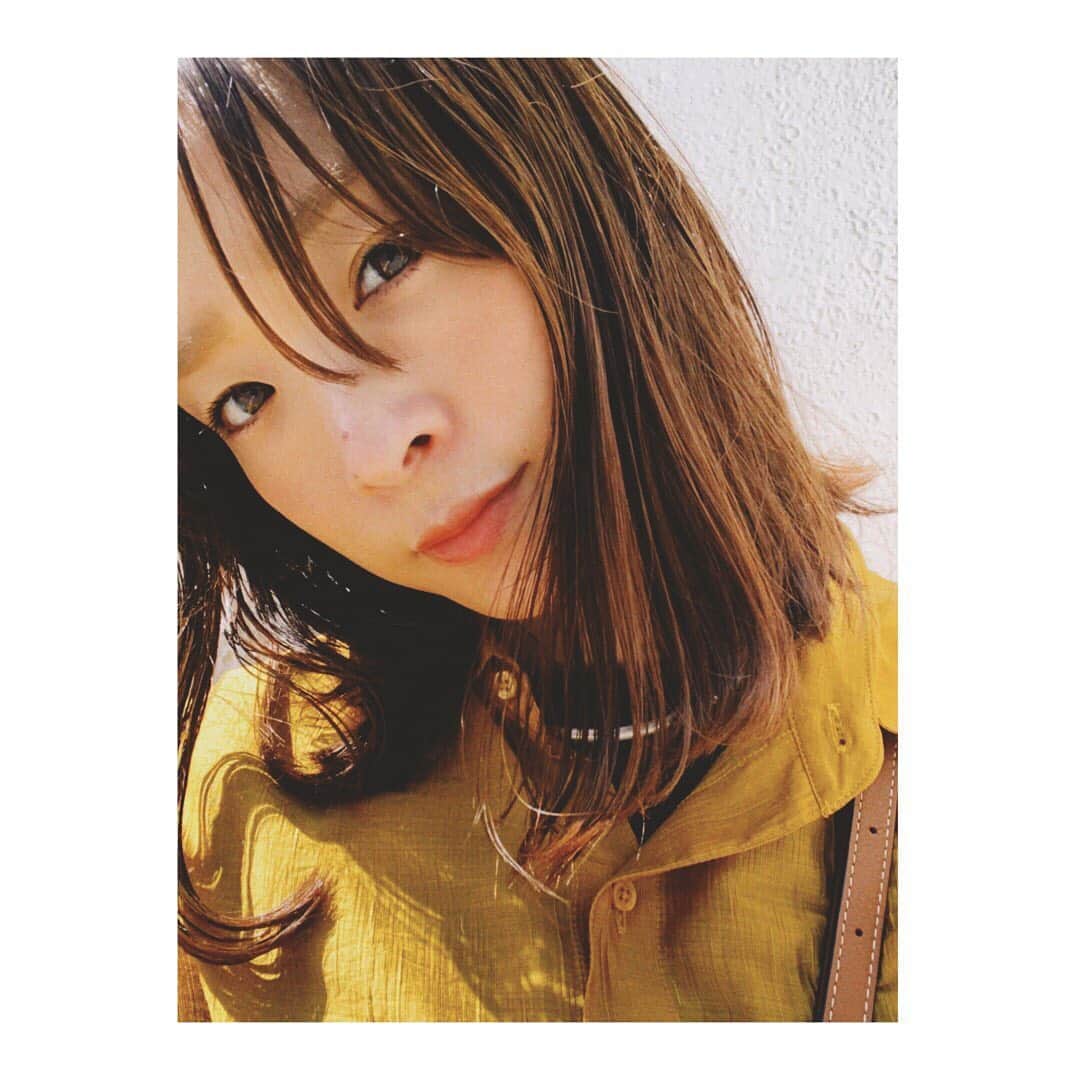 野尻美穂のインスタグラム：「髪染めてもらって、前髪は自分で切りました。 あと2週間もないので出来る事を今のうちに☺️ 今日はコロナ以来初の外での打ち合わせでした。 新しい事も含め楽しみが沢山待ってるので、産後も無理せず精一杯頑張るよ！  #とにかくお菓子は食べるけど太らないでくれ🤣 #35w」