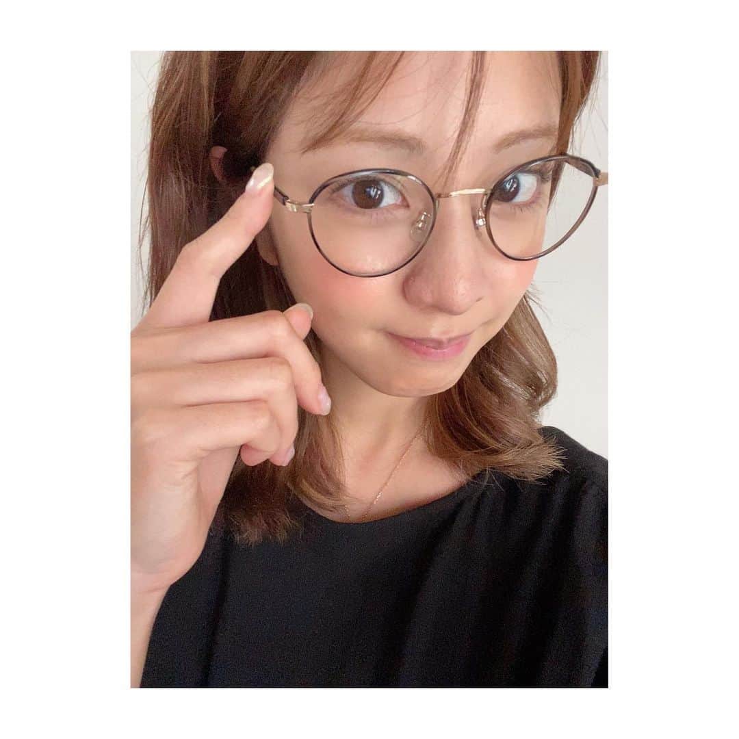 本郷杏奈さんのインスタグラム写真 - (本郷杏奈Instagram)「お気に入りメガネ👓💓 #fashion #makeup #ootd #gn」6月24日 22時06分 - annahongou