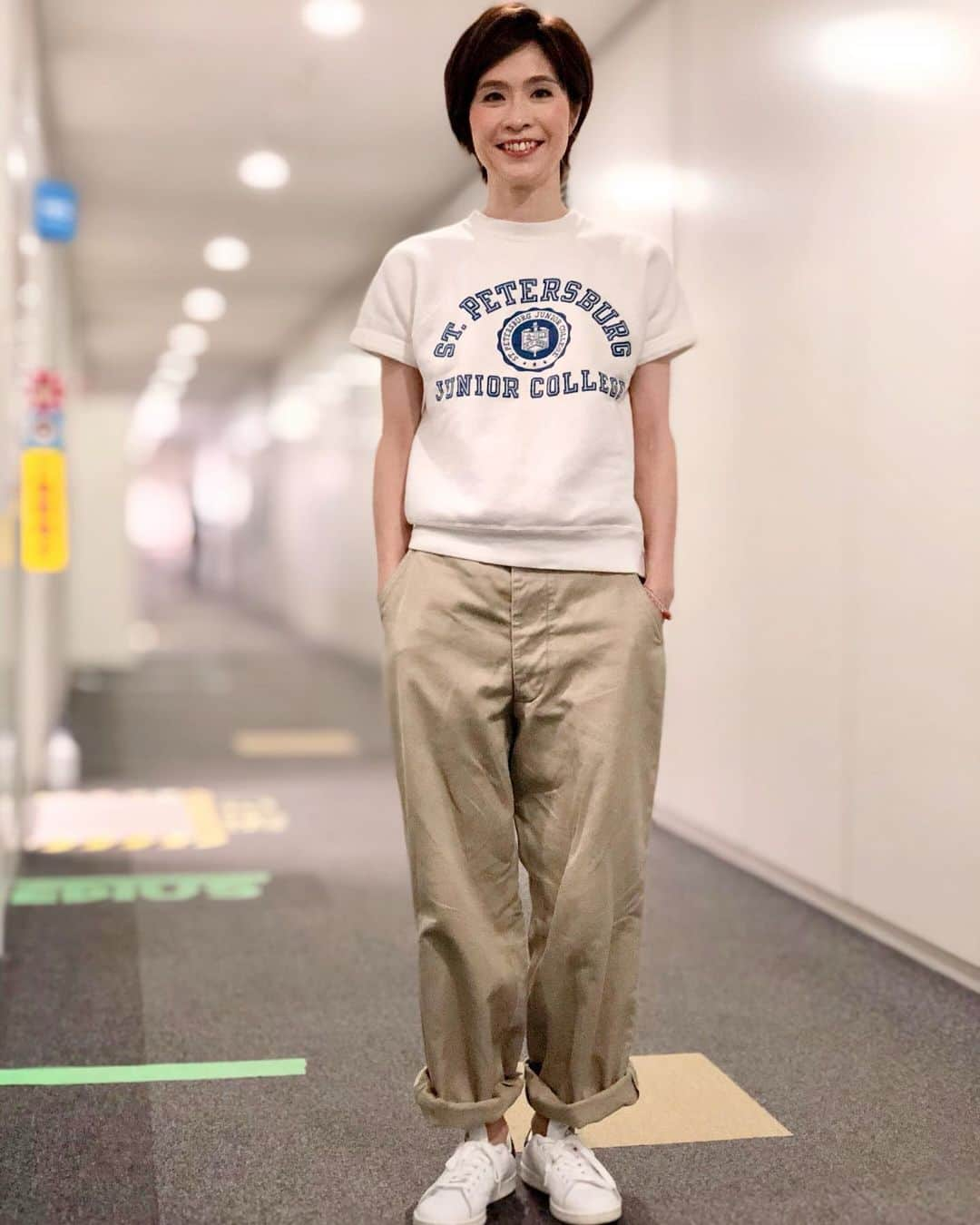 今村涼子さんのインスタグラム写真 - (今村涼子Instagram)「#私服#古着スウェット#古着チノパン #vintagesweat#アメカジ #大人古着#古着大人女子」6月24日 22時47分 - ryoko.imamu