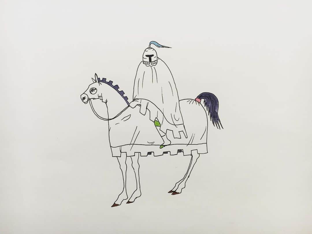 LiLi （矢野り々子）さんのインスタグラム写真 - (LiLi （矢野り々子）Instagram)「のんきな騎士団の馬 laid back chivalric order's horse.  lili 13yrs old.  #矢野り々子」6月24日 22時54分 - liliko.y