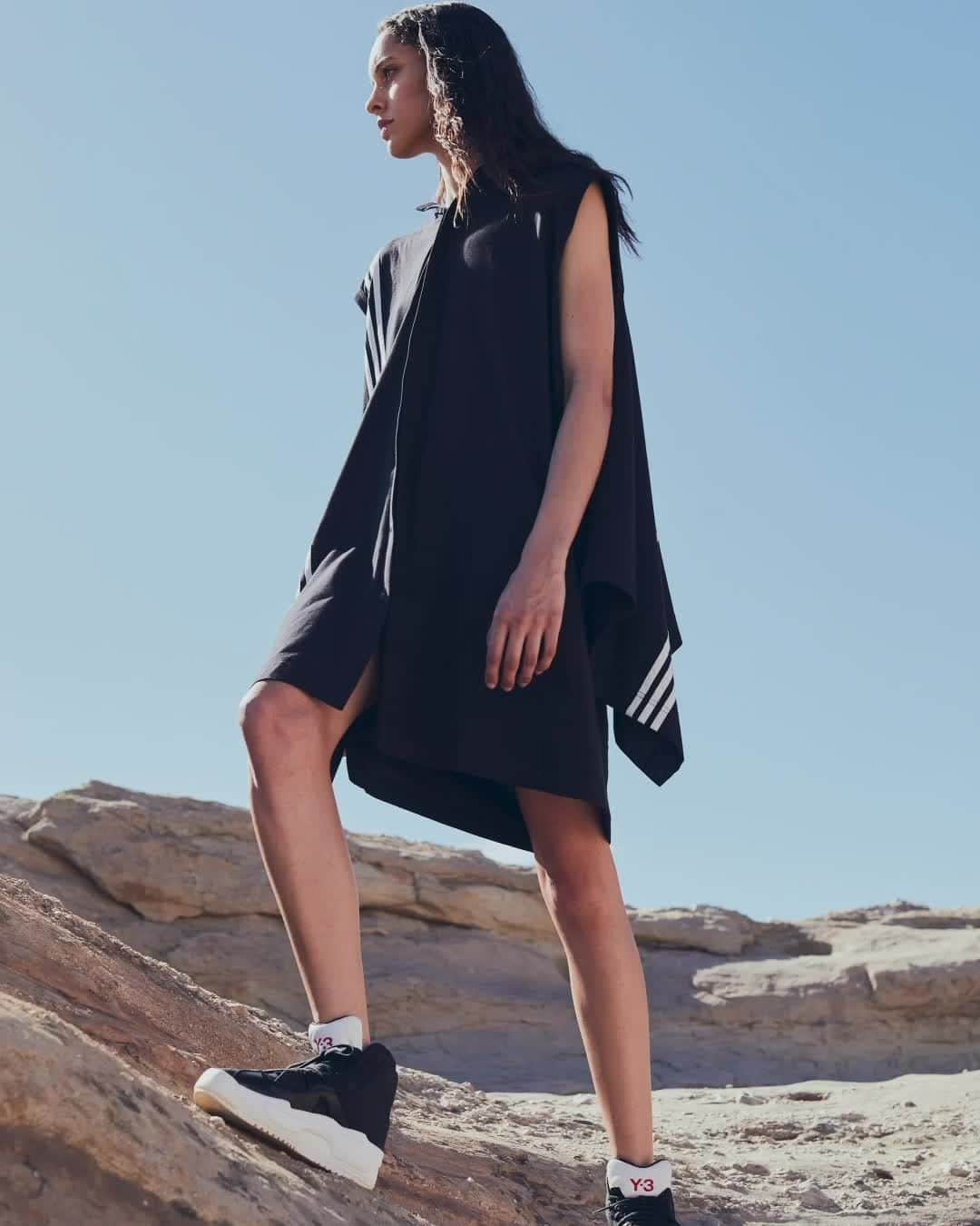 ワイスリーのインスタグラム：「Be high summer ready in the Y-3 HOKORI with Y-3 Wrap Akira Dress.  Y-3 Spring/Summer 2020. --- #adidas #Y3 #YohjiYamamoto Discover the collection at adidas.com/y-3」