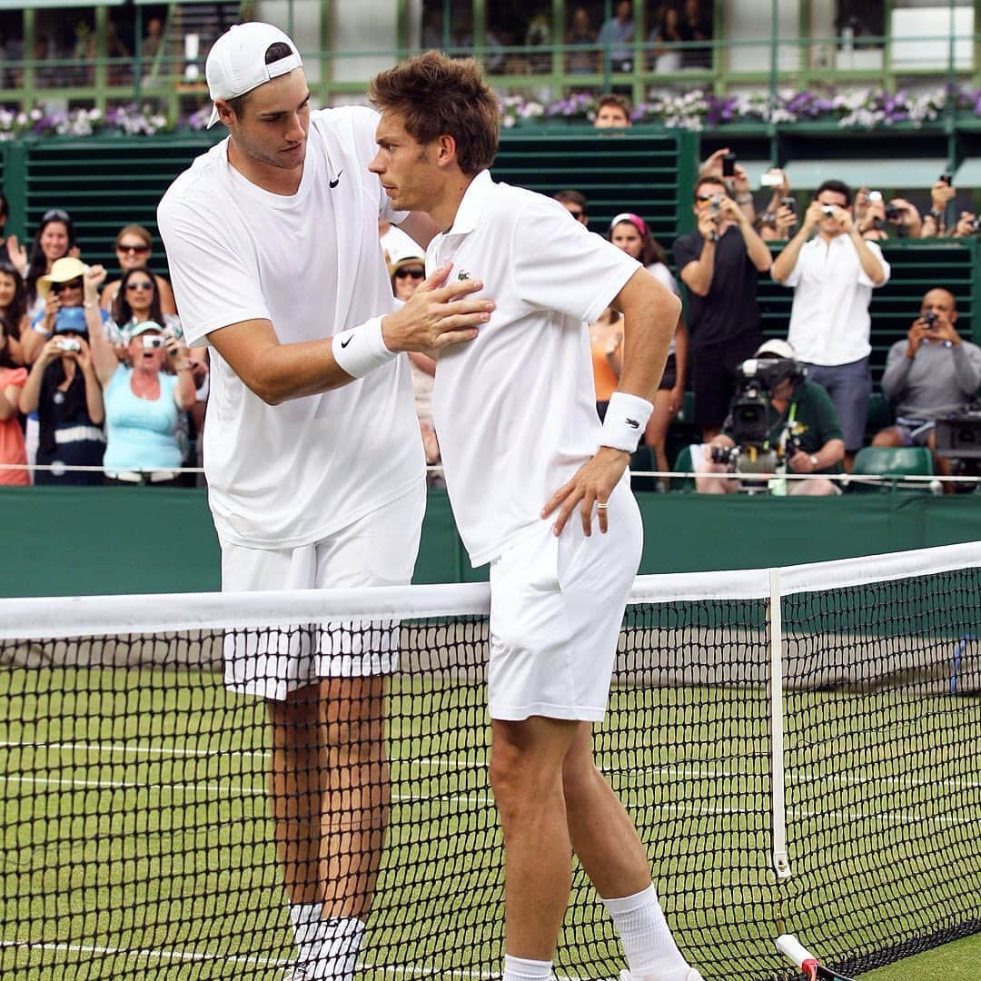 ATP World Tourさんのインスタグラム写真 - (ATP World TourInstagram)「#OnThisDay: @johnrisner & @nicomahut completed the longest pro match in history (11h, 5m) at 2010 @wimbledon. 👏」6月25日 0時07分 - atptour