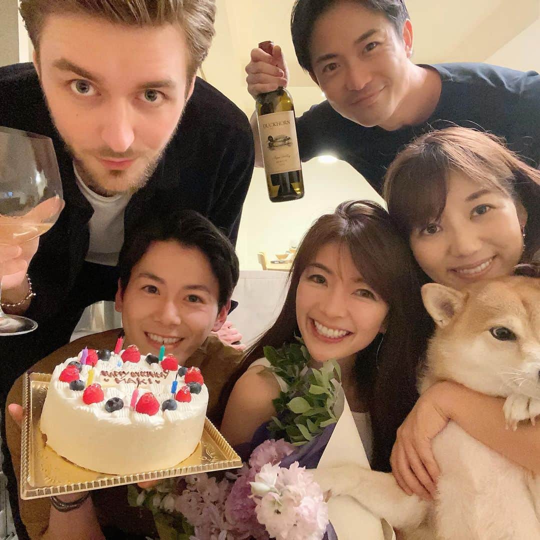 三浦マキのインスタグラム：「My fave persons❤️(&dog🐕) 大好きな人達。 お祝いしてくれてありがとうー！！ * * * * #birthday#birthdaygirl #happybirthday#thankyou」