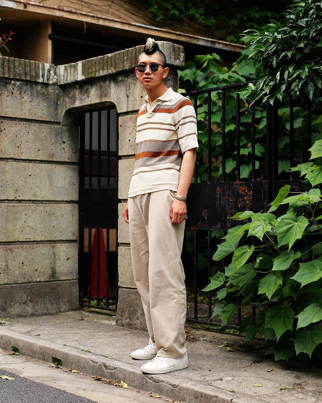Droptokyoさんのインスタグラム写真 - (DroptokyoInstagram)「TOKYO STREET STYLE Name: @kota__kmt  Occupation: Model Shirt: #Vintage Pants: #CalvinKlein Shoes: #SAINTLAURENT #streetstyle#droptokyo#tokyo#japan#streetscene#streetfashion#streetwear#streetculture#fashion#ストリートファッション#fashion#コーディネート#tokyofashion#japanfashion Photography: @kyoheihattori」6月25日 12時19分 - drop_tokyo