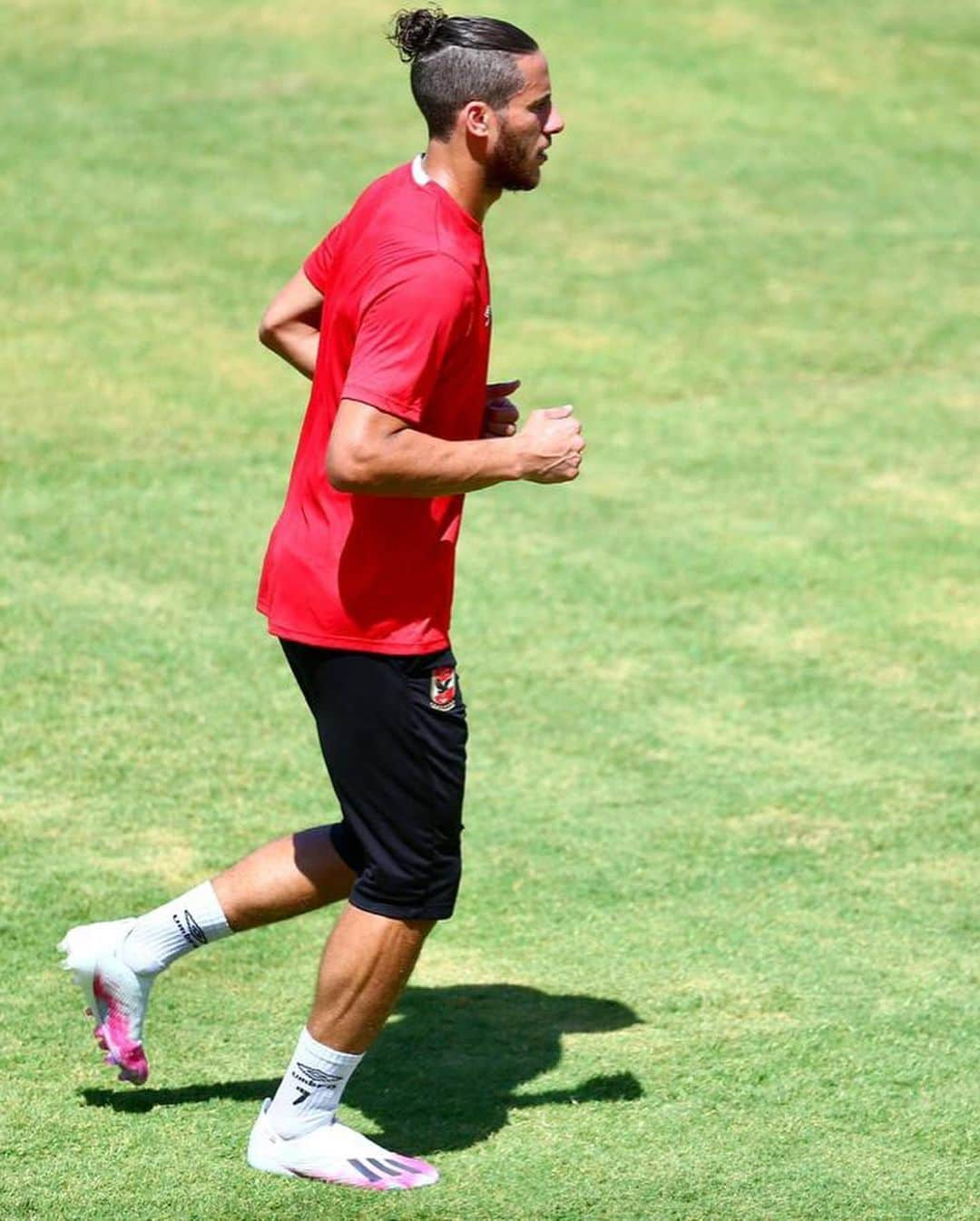 ラマダン・ソビーさんのインスタグラム写真 - (ラマダン・ソビーInstagram)「⚽️👀」6月25日 4時33分 - ramadansobhi51