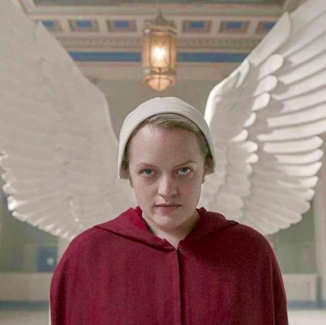 ハリウッド・リポーターさんのインスタグラム写真 - (ハリウッド・リポーターInstagram)「Praise be. The first look for #HandmaidsTale Season 4 is here. Watch the teaser, at the link in bio.」6月25日 5時22分 - hollywoodreporter