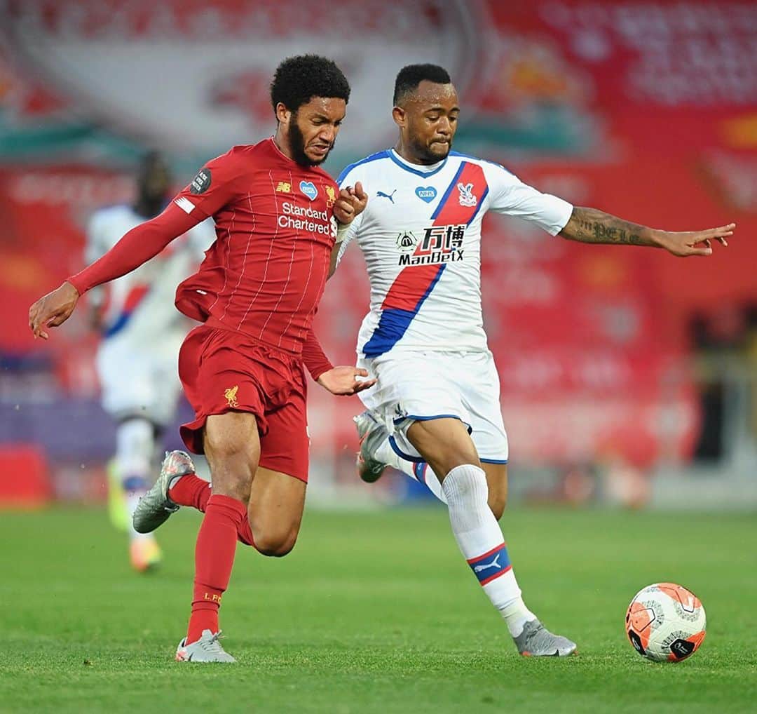 ジョー・ゴメスのインスタグラム：「Big team performance & 3 points with some special goals... Missed the Anfield atmosphere, but nice to be home 💪🏽🔴 #LFC」