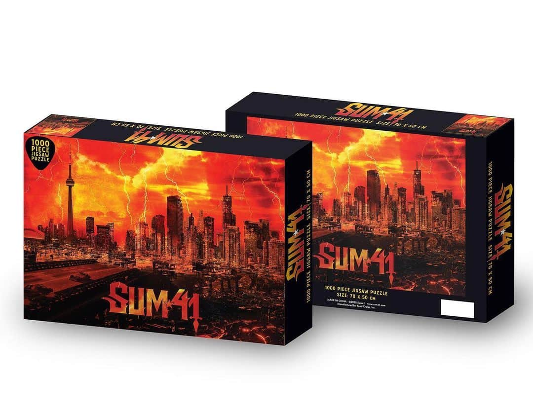 Sum 41さんのインスタグラム写真 - (Sum 41Instagram)「For all you skumfuks who are bored at home, we just released a 1000 piece puzzle using the same backdrop image from the 'Order In Decline World Tour.' Pre-order yours now at sum41shop.com.」6月25日 8時02分 - sum41