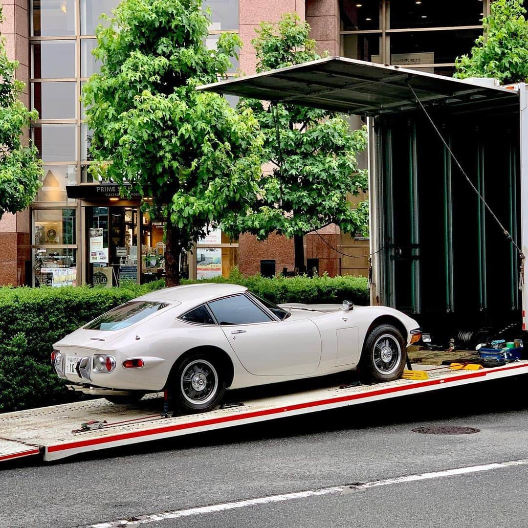 大石 征裕さんのインスタグラム写真 - (大石 征裕Instagram)「TOYOTA2000GT. @Ebisu  Not my car! #ebisu」6月25日 9時54分 - oishi_masahiro