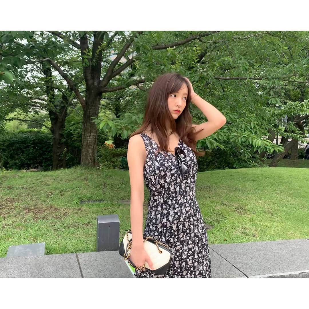 板野友美 ファンアカウントのインスタグラム：「Line Blog Update Did you have a big day today? ☽･･: *. Tired of the day,  Slowly bus time  Please heal yourself and open it 🛁*. .. Tomorrow will be a wonderful day for everyone  May you come...❤」