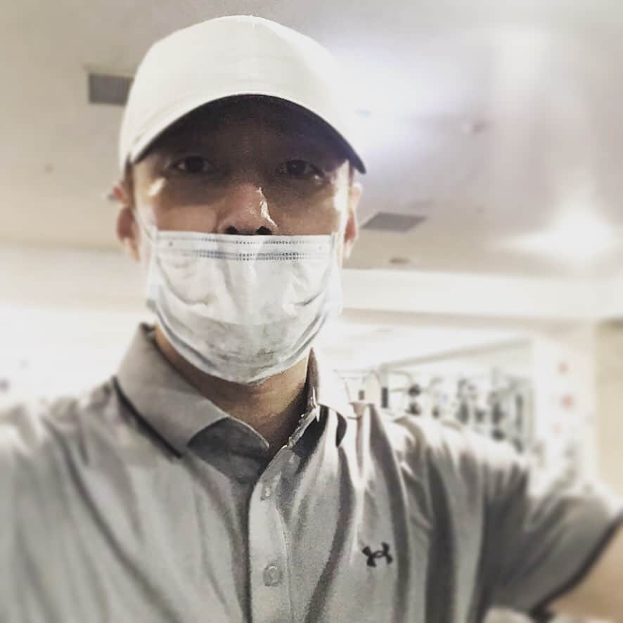 チ・ジニさんのインスタグラム写真 - (チ・ジニInstagram)「@ikkle_entertainment #운동 #마스크 #일상 #힘내자!!! #집중!!! 🏋🏻‍♀️🏃🏻🚴🏽🏌🏻 #감사🙏🏽」6月25日 11時09分 - actor_jijinhee