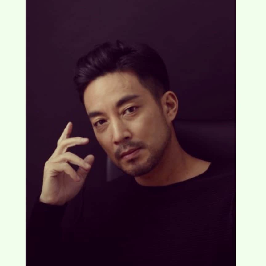加山徹のインスタグラム：「サシトークなるもの登録！ こういうの初めてだが、 是非これを機に色んな話をしましょう！ インスタからは飛べないんで、 サシトークでググッてみて！ 自分のスケジュールは今週土曜日から開始予定です。  https://www.sashitalk.com  #サシトーク #加山徹 #コロナに負けるな #話をしよう #雑談 #撮影裏話 #演劇論 #気軽にどうぞ #サシで話そうじゃないか」
