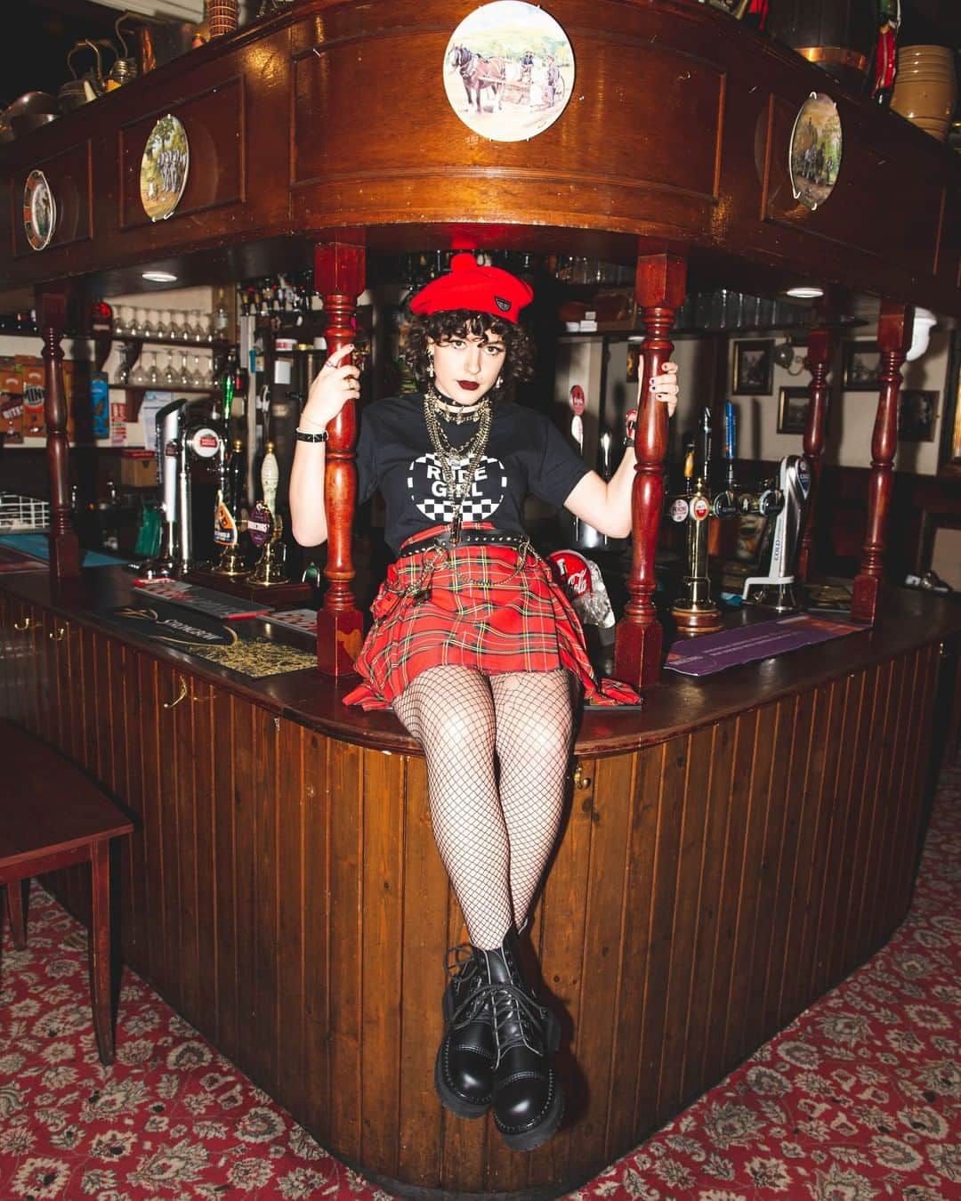 アンダーグラウンドのインスタグラム：「Getting close to opening time! Sofia wears the Original Steel Cap Stormer Boot, this version on a double sole. Algender and available from our online store.⁠ ⁠ ⁠ ⁠ ⁠ #UndergroundEngland #UndergroundShoes #Underground #SteelToe #SteelToeBoots #SteelCaps #SteelCapBoots #LaceUpBoots #algender #Comabtboots #militaryboots #grungeboots #Steelcapboots #steelcaps #combatboots #grungeboots #militaryboots #leatherboots」
