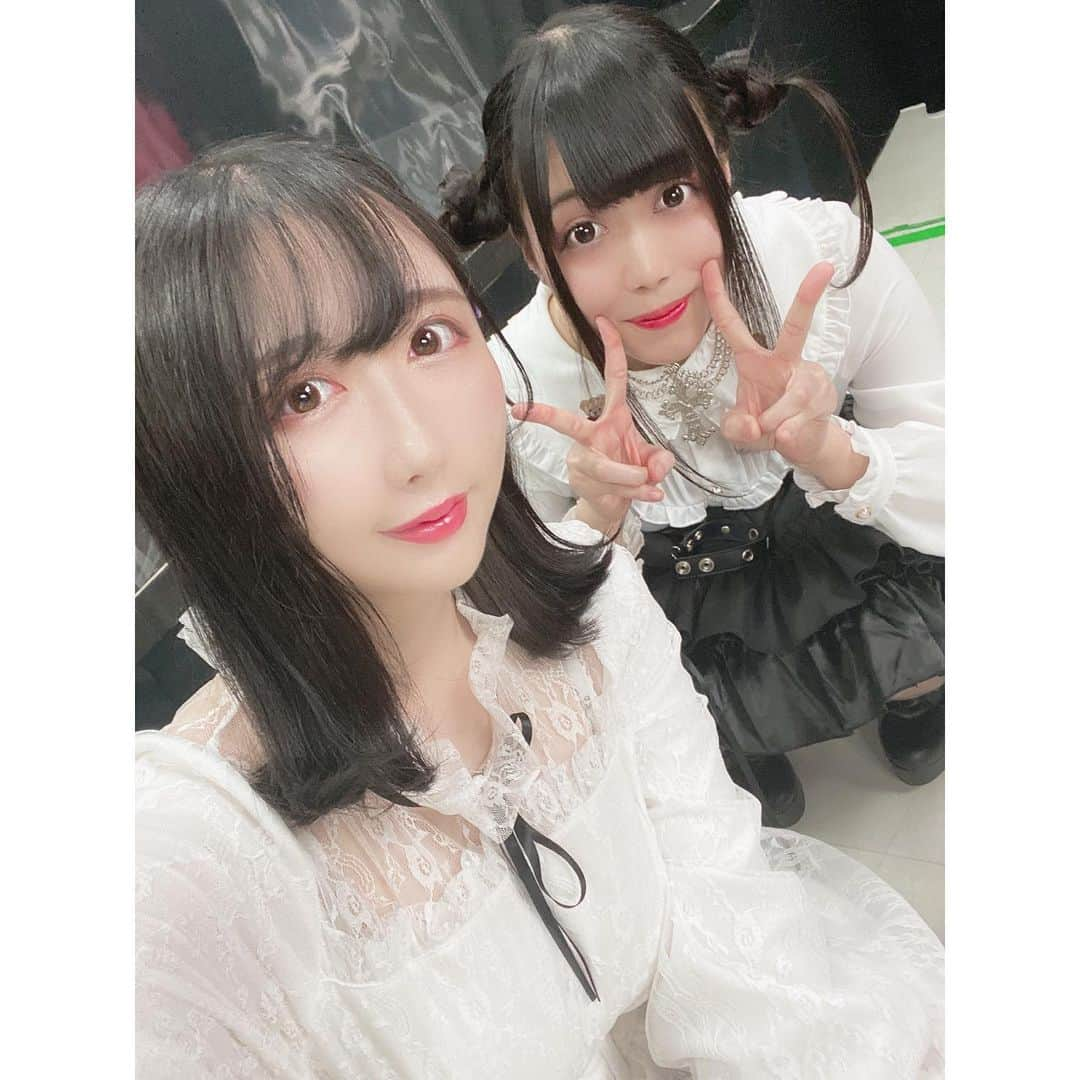 倉咲奈央のインスタグラム：「死と乙女part4  大好きなメンバー🥺  #monster#あいちっぷ#倉咲奈央#アイドル#idol#奈央#鳥住奈央#グラビア#グラビアアイドル#被写体#撮影会#モデル#撮影#スピリチュアル#神社#御朱印#Japan#Japanese#instagood#follome#ootd#팔로우#셀카#셀피#얼스타그램#地下アイドル#アイドル」