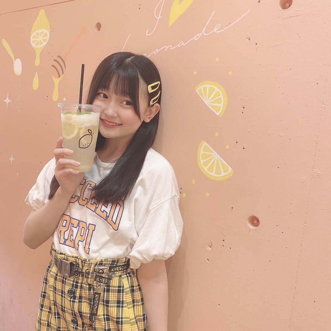 石橋颯さんのインスタグラム写真 - (石橋颯Instagram)「🍋🍋🍋🍋🍋 ･ ･ #ootd #instagood #instalike #followme #いいね #アイドル #インスタ映え #福岡カフェ #大名カフェ #イトシマレモネード #レモンスカッシュ #黄色 #石橋颯」6月25日 20時36分 - ibuki__hkt48