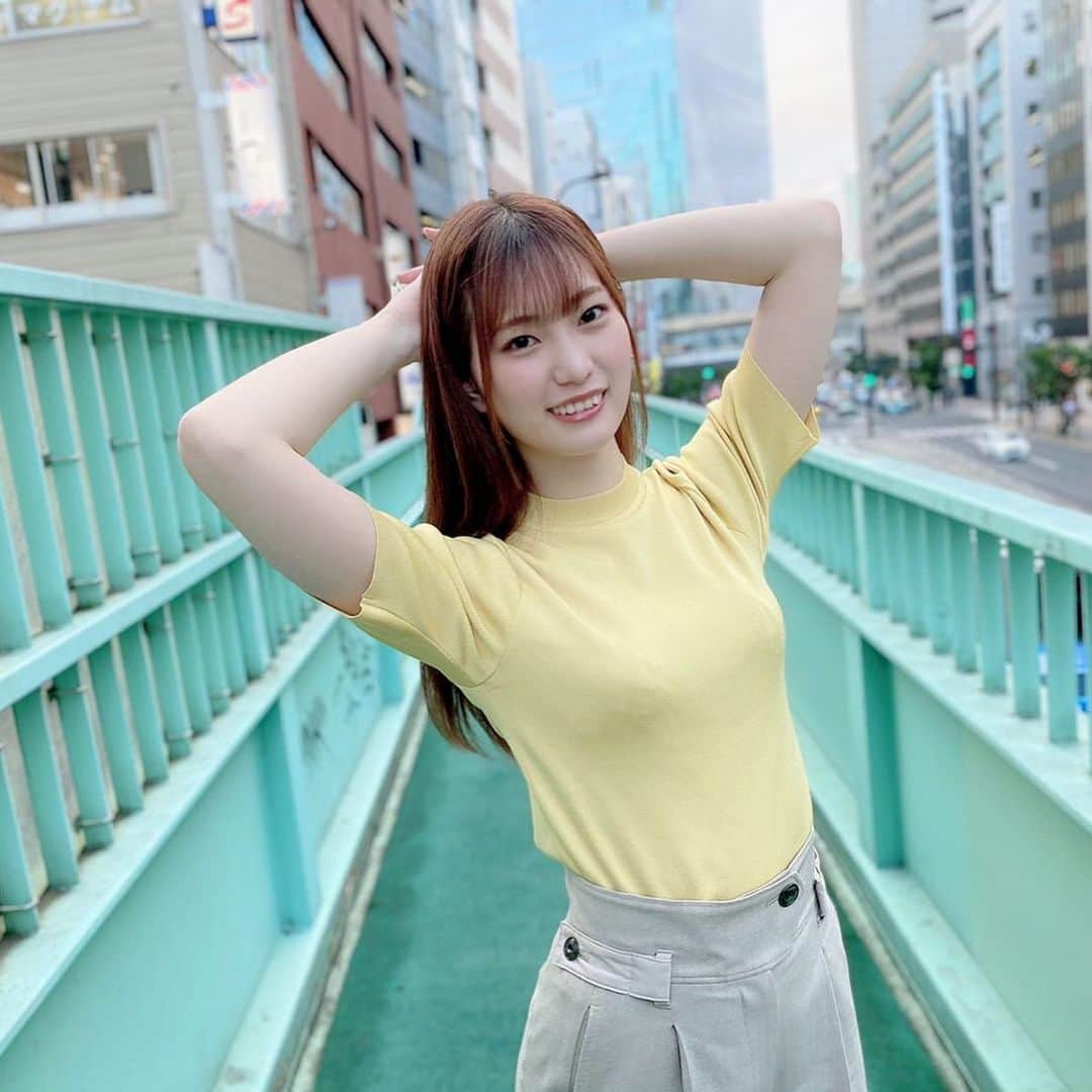 クルーズグループ【公式】のインスタグラム：「あかりんずの皆さまお待たせしました😆🙌 . クルジムオンラインイベント第４弾👙水着スペシャル👙にあかりん(@akarimitani0415)が参加決定です‼️ . . ダンスで鍛えたメリハリボディを独り占めしちゃいましょー🤤💕💕 . . 📣日時：7月17日（金）19:45〜📣 . . チケットの発売は明日6/26 19時より開始❣️ 詳細は公式Twitter又はクルジムアカウントよりチェックお願いします🤲 . . @cruse.jimny.girl  @akarimitani0415 . . . #オンラインイベント #zoom #コロナに負けるな  #美谷朱里 #あかりん #あかりんず #クルーズグループ #crusegroup #AV女優  #좋아요환영 #소통환영 #오오티디 #팔로우미 #팔로우 #소통해요 #셀카 #셀피 #셀스타그램  #扎心了 #赞 #好吃 #粉我 #照片 #时装 #谢谢你总是关照我 #」