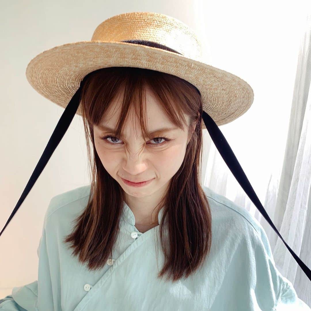 澤辺美香さんのインスタグラム写真 - (澤辺美香Instagram)「気に入った帽子👒ばかり被りがち😂  #カンカン帽#tahtokyo #hat」6月25日 20時52分 - mikasawabe