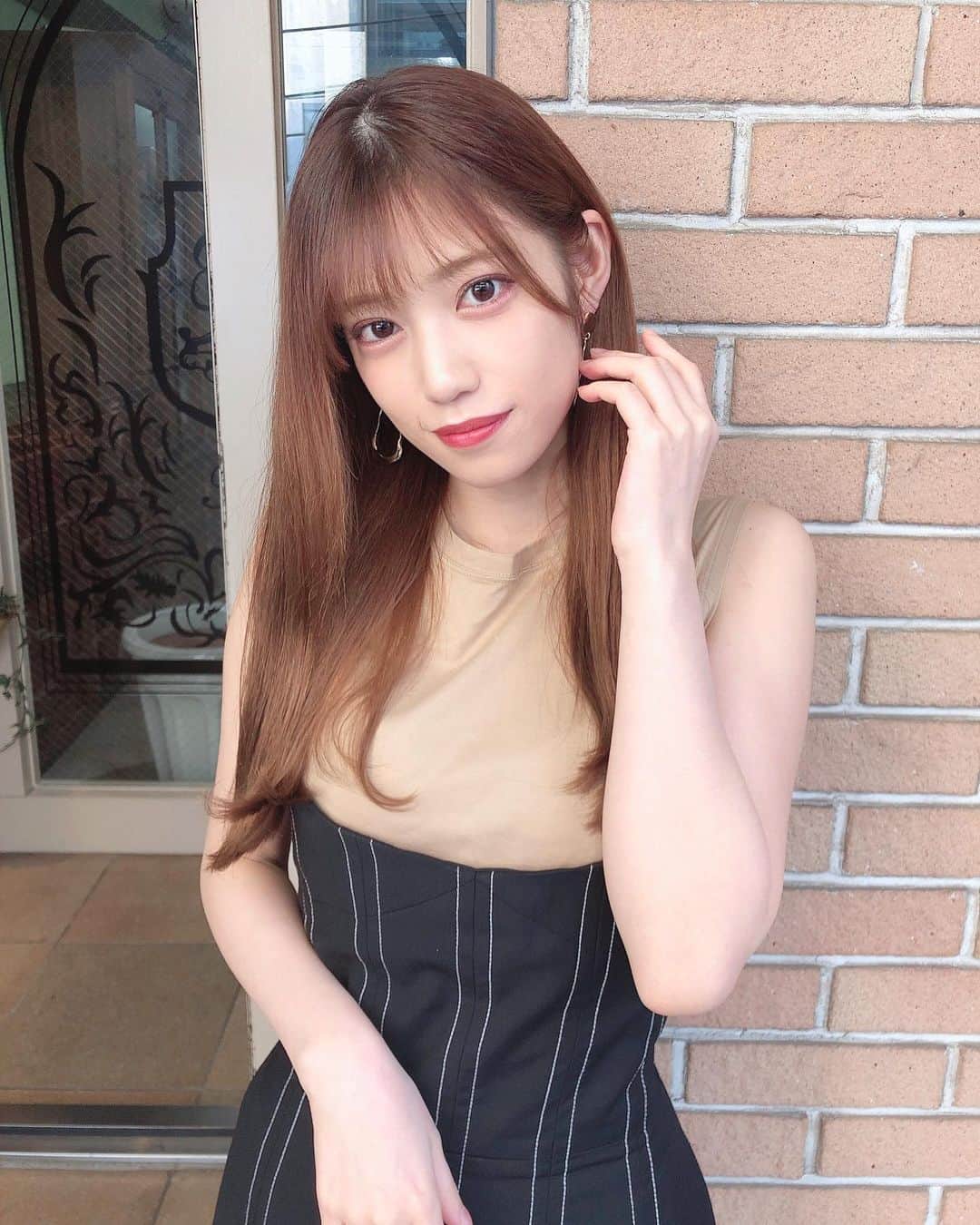 のインスタグラム：「. . 山戸さんにヘアメンテしてもらった☺︎ . さらさら〜つやつや〜だよ いつもありがとうございます🐼 . . #サロンドミルク」