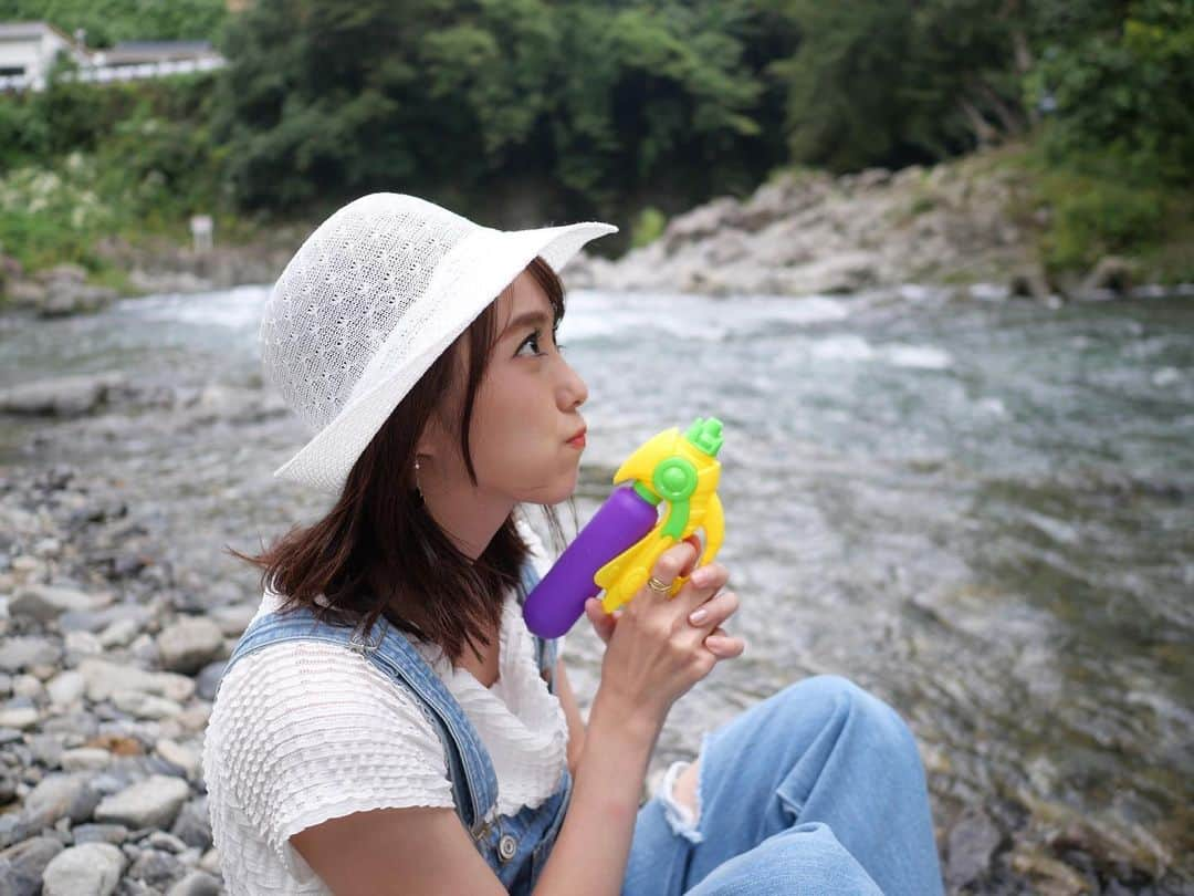 秦瑞穂さんのインスタグラム写真 - (秦瑞穂Instagram)「夏っぽいやつ . 今年は夏らしいこと何か出来るかな 今の家に住んで6年？ . ベランダに出た事ないけど、今年はベランダ出てみようかな . .  #秦瑞穂　#いつかの写真　#過去pic #はたほり　#photo #川 #海　#夏　#summer #followｍe #フォロー歓迎　#japanesegirl #japanese」6月25日 21時03分 - hatamizuho