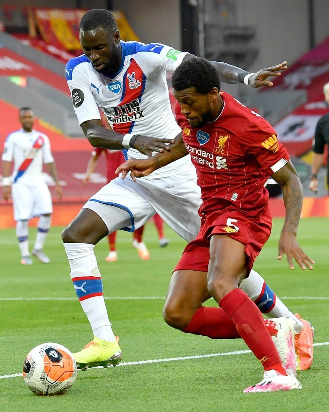 リヴァプールFCさんのインスタグラム写真 - (リヴァプールFCInstagram)「A HUGE performance from the lads 👊😍 #LFC #LiverpoolFC #Liverpool #PL #PremierLeague #Anfield」6月25日 21時22分 - liverpoolfc